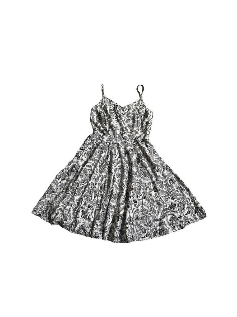 Old Navy Floral Dress size S